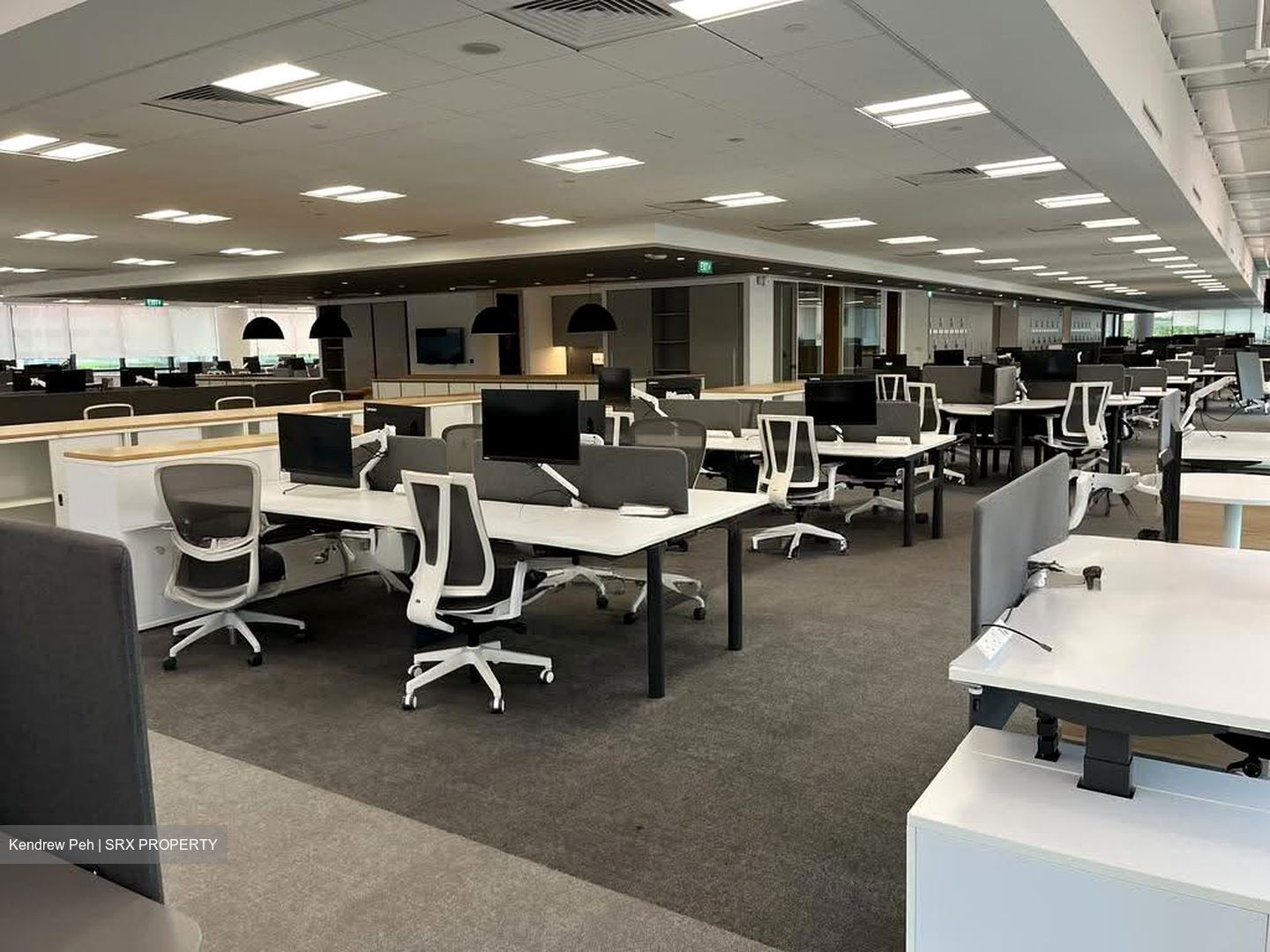 Woods Square (D25), Office #611829941
